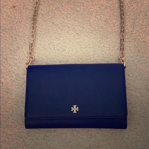 NWT Tory Burch Robinson Wallet Crossbody & dustbag